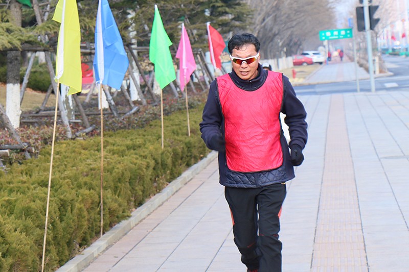 聯(lián)橋集團2019春季越野賽燃情開賽(圖6) 聯(lián)橋集團2019春季越野賽燃情開賽(圖6)