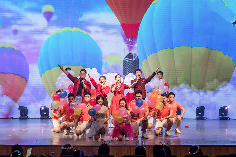 歡欣鼓舞迎新春，滿懷豪情攀高峰 | 聯(lián)橋集團(tuán)2020迎新春聯(lián)歡晚會激情開演(圖5)