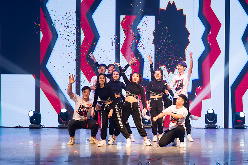 歡欣鼓舞迎新春，滿懷豪情攀高峰 | 聯(lián)橋集團(tuán)2020迎新春聯(lián)歡晚會激情開演(圖11)