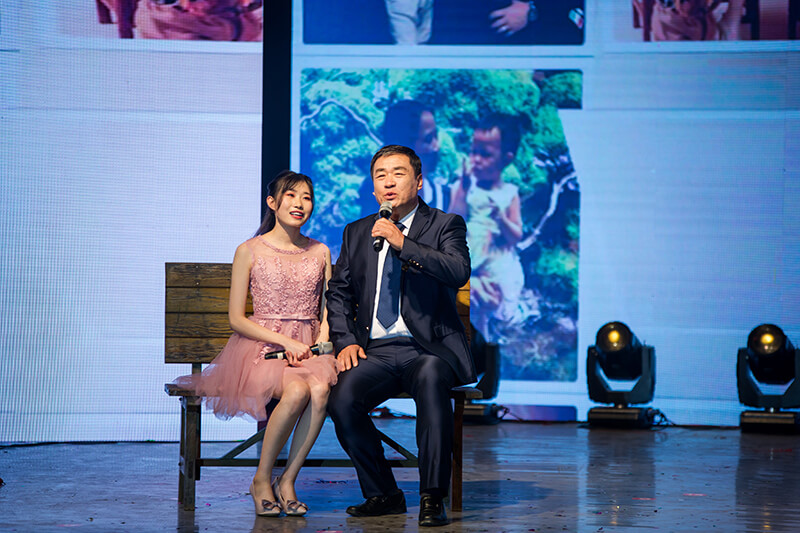 歡欣鼓舞迎新春，滿懷豪情攀高峰 | 聯(lián)橋集團(tuán)2020迎新春聯(lián)歡晚會激情開演(圖27)