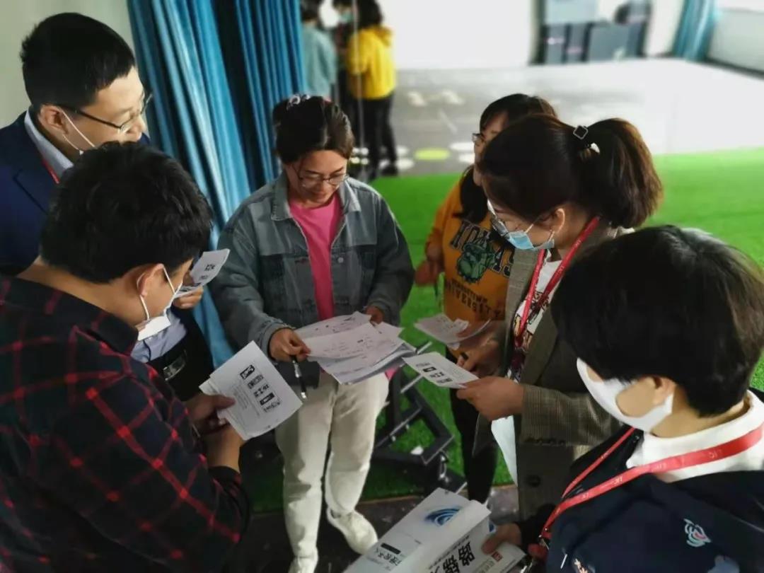 聯(lián)橋集團(tuán)“銀河計(jì)劃”人才培養(yǎng)項(xiàng)目正式啟動(dòng)(圖4) 聯(lián)橋集團(tuán)“銀河計(jì)劃”人才培養(yǎng)項(xiàng)目正式啟動(dòng)(圖4)